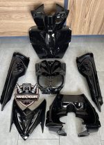 Carénage MBK Stunt 6 Pièces - NOIR BRILLANT – Image 2